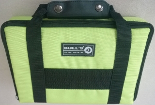 Pouzdro pro šipky Master Pak Wallet zelené Bull´s
